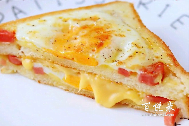 簡單好做的爆漿芝士火腿三明治，經(jīng)典西式早餐